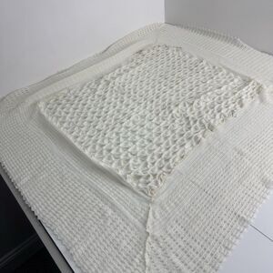 Vintage IVORY Orlon Hand Knit Scalloped BABY Doll BLANKET Bassinet Cradle Crib